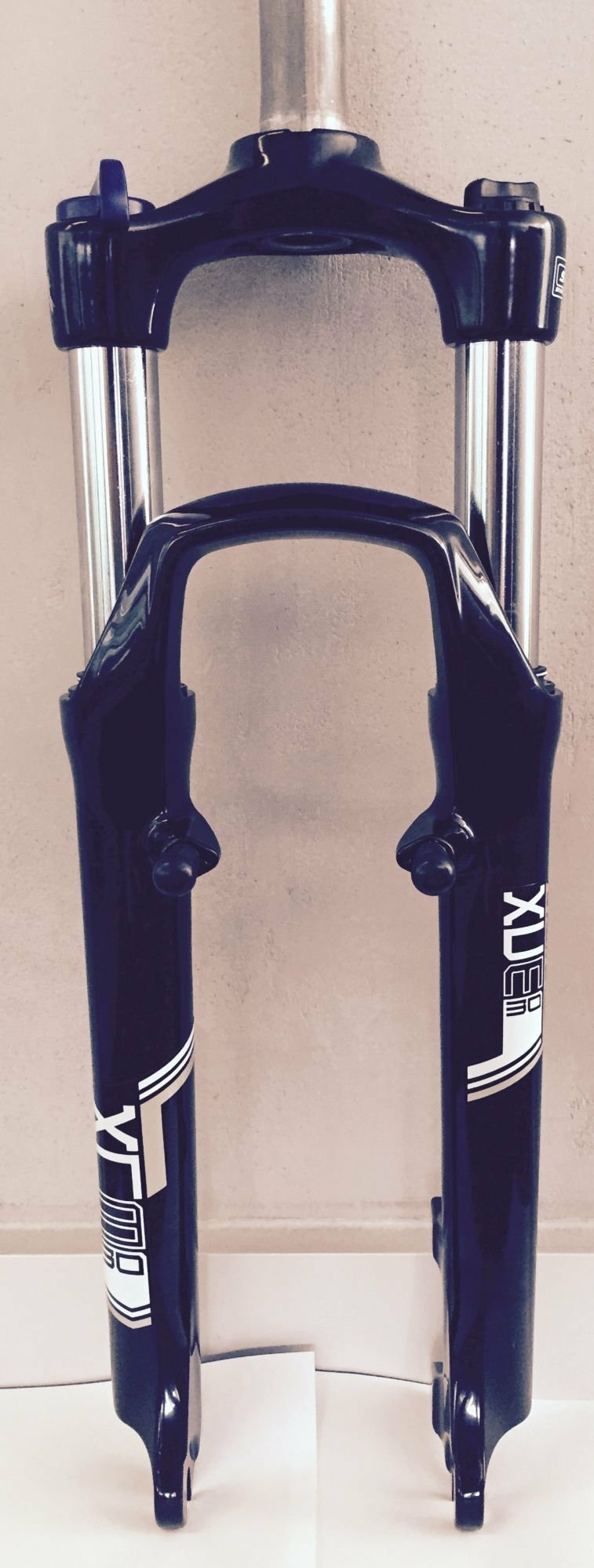 SR Suntour XCM suspension fork