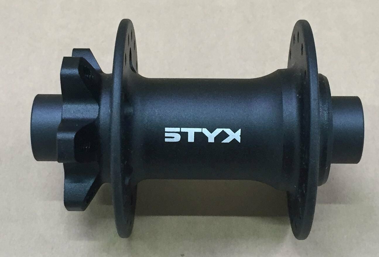Mozzo anteriore Formula STYX DC-71