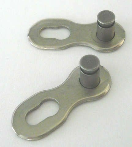 KMC Missing Link 9-speed 6.6mm chain link