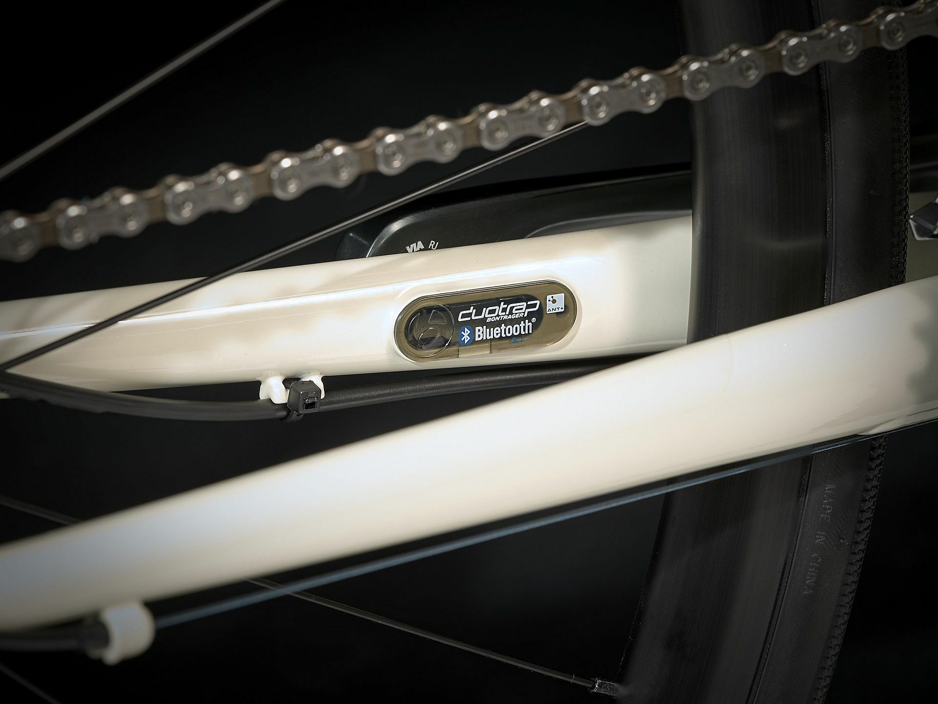 Trek Domane AL 4 Disc, cambio a 20 velocità, bici da uomo, diamante, modello 2021, 28 pollici