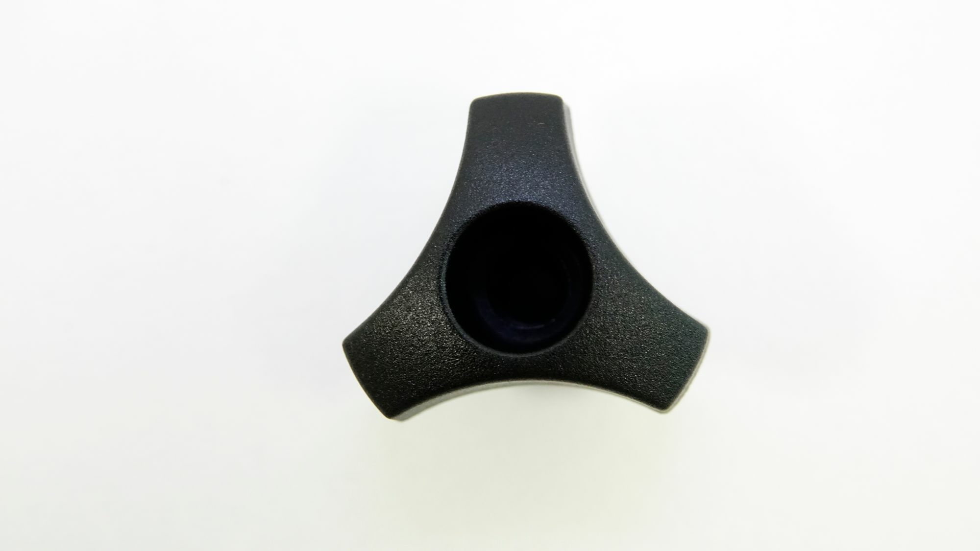 Thule dado a T (M6)