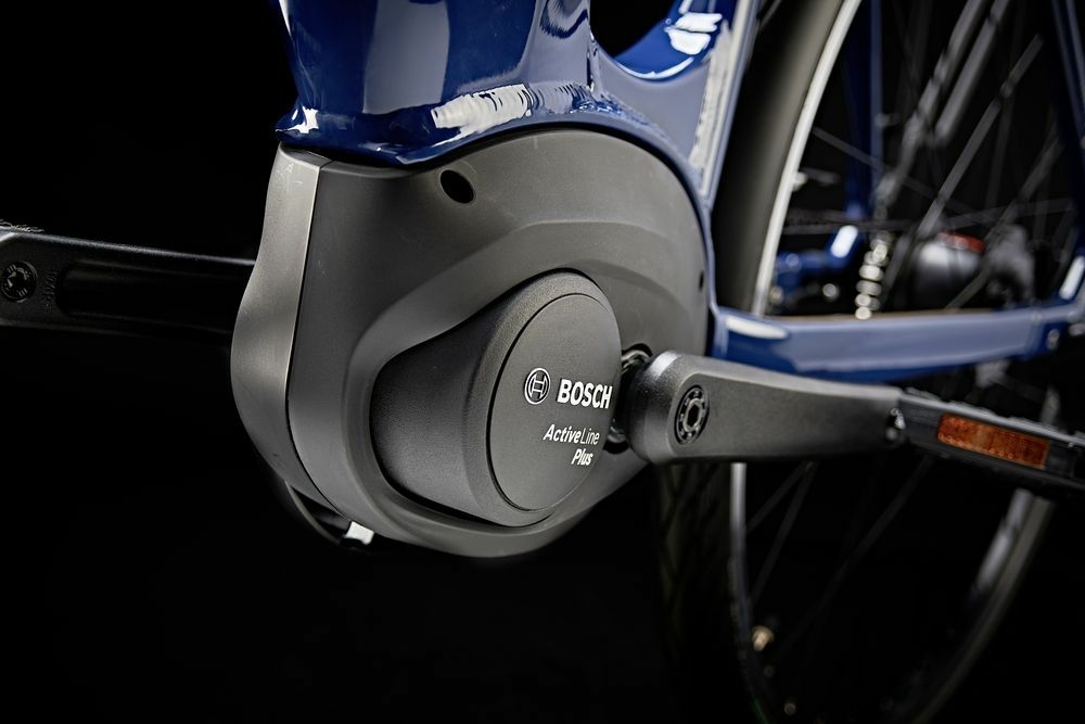 Kalkhoff AGATTU 3.B EXCITE F (500 Wh), cambio al mozzo a 8 velocità, bici da donna, Wave, modello 2021, 28 pollici