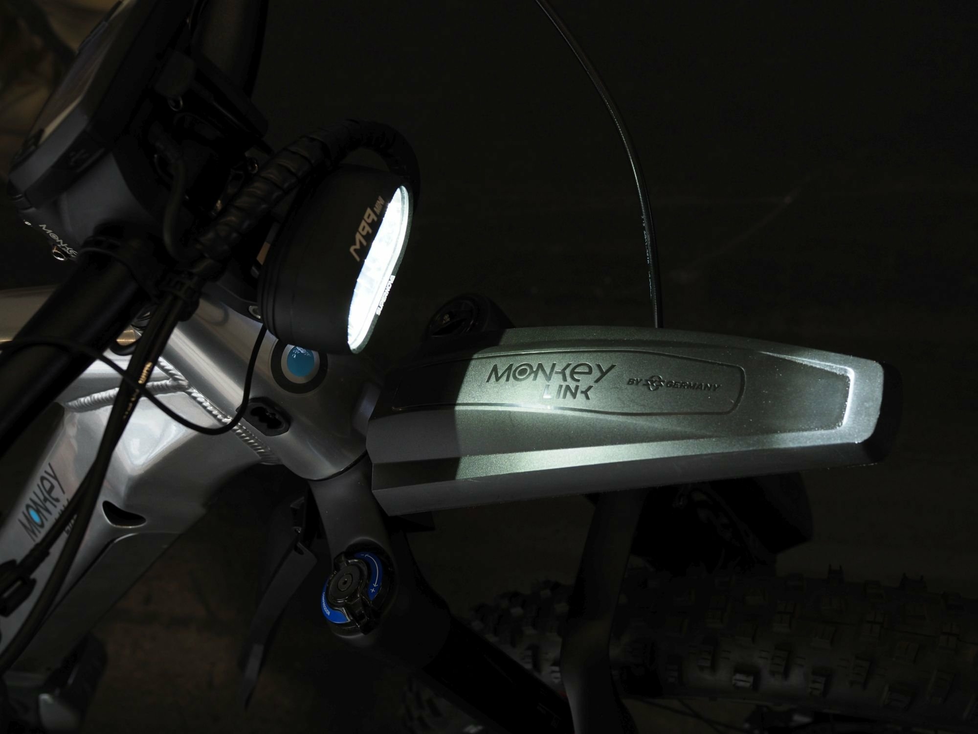 MonkeyLink ML-Light Supernova M99 MINI PRO-25 ML