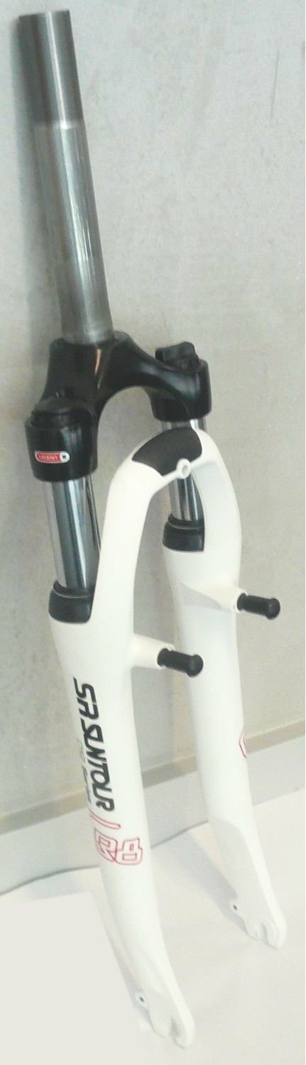 SR Suntour suspension fork 28 inch / FW: 50mm / SL: 181mm CR-8V 28 inch