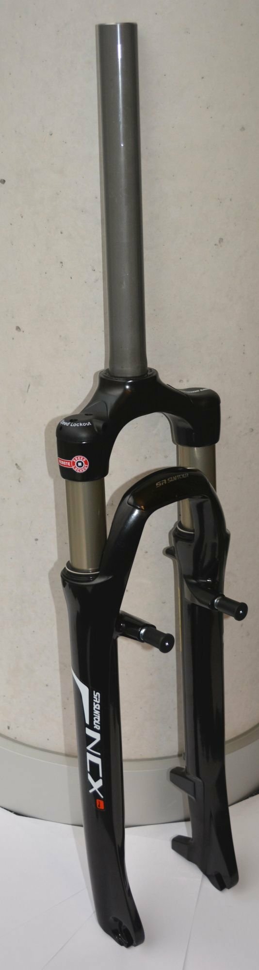 Forcella ammortizzata SR Suntour NCX-E lite 28 / 255-00 rLO VD s-gl