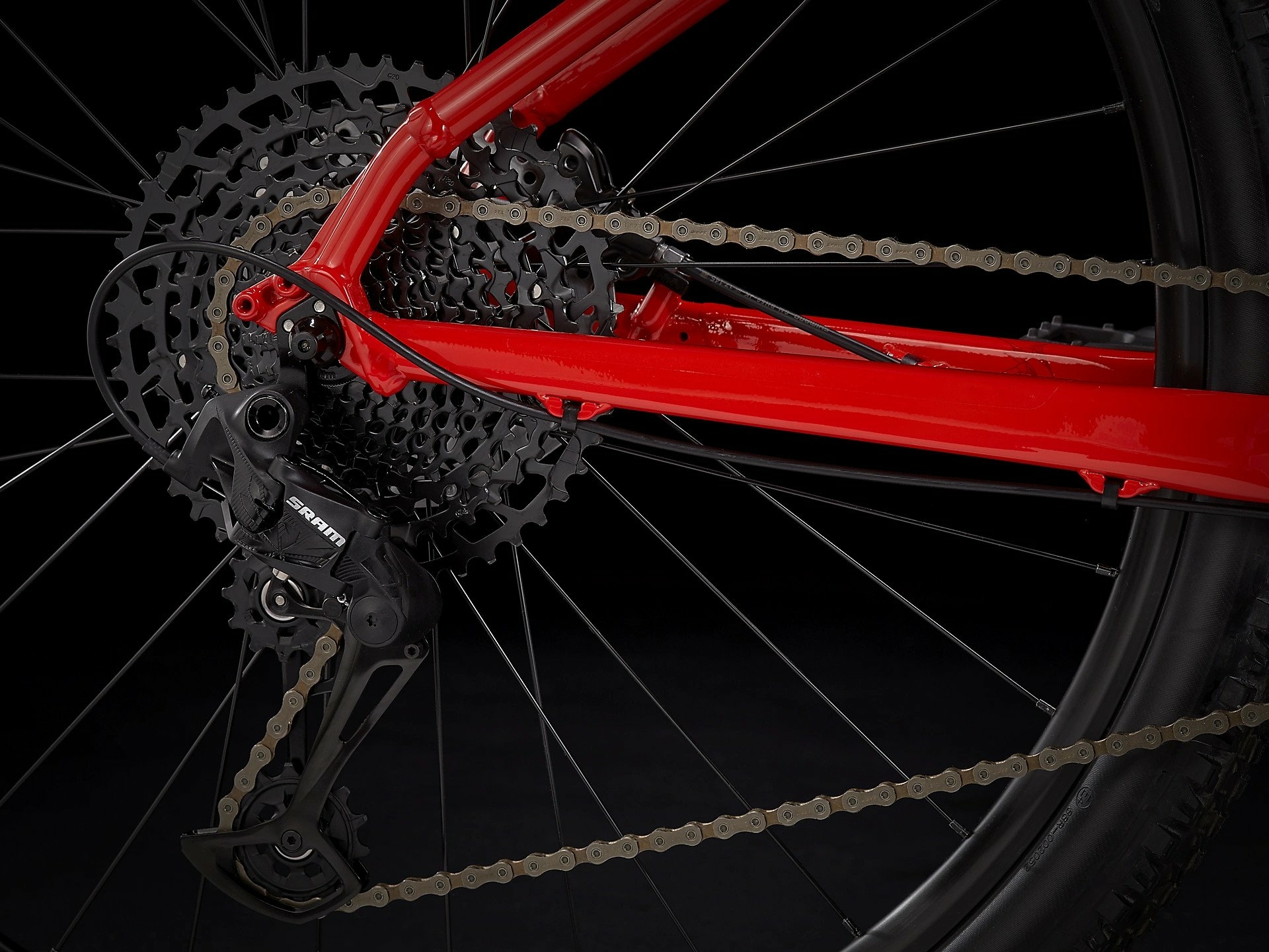 Trek Marlin 8, deragliatore a 12 velocità, bici da uomo, diamante, modello 2022, 29 pollici
