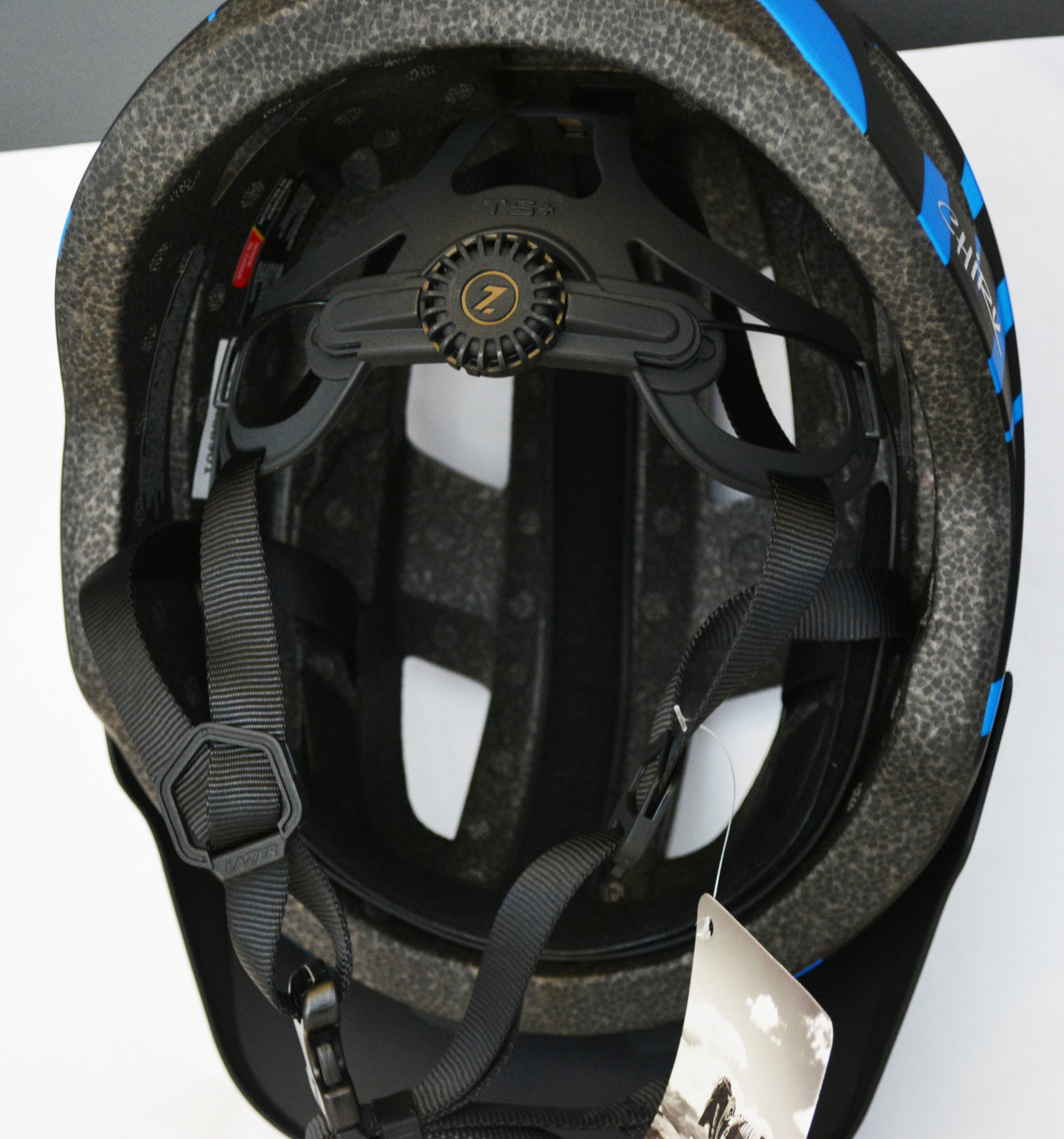 BULLS helmet team